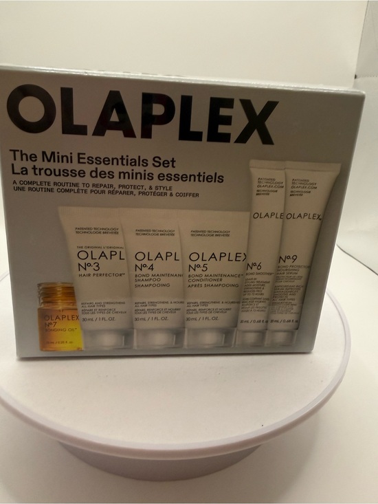 OLAPLEX Other - OLAPLEX Mini Essentials Set - White, Silver & Gold Accents